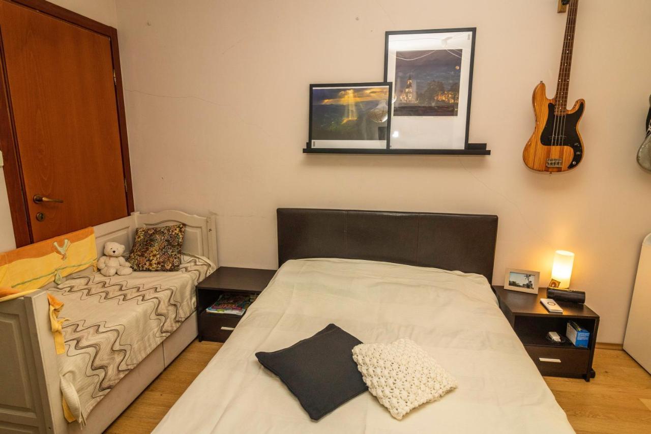 Tsar Guitar Aprt / Metro Station Apartment Sofia Ngoại thất bức ảnh